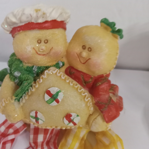 Mr & Mrs Gingerbread Maker Shelf-Sitters Dressed Resin Figurines Decir - Picture 4 of 8